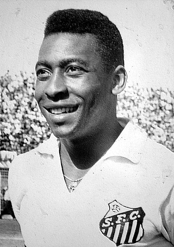 Pele, Soccer superstar, Athlete, Legendary player HD phone wallpaper