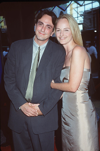 Hank Azaria movies, Helen Hunt and Azaria, Celebrity couples HD phone wallpaper