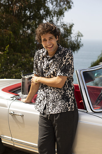 David Dobrik, Internet's Outrage, Clout News HD phone wallpaper