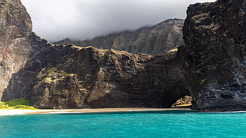 Along The Napali Coast, Kauai, sea, hawaii, clouds, trees, sky, mountains, usa HD wallpaper