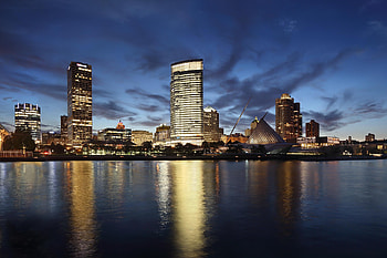 Milwaukee cityscapes, Architectural graphy, Tricia Shay, Wisconsin travels HD wallpaper