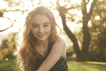 Sabrina Carpenter Cute , sabrina-carpenter, celebrities, girls, music, singer HD wallpaper