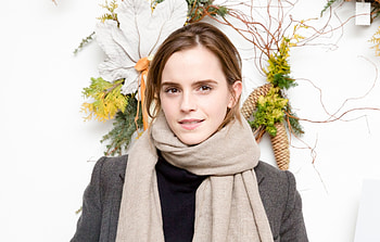 Emma Watson, smile, famous actress HD wallpaper