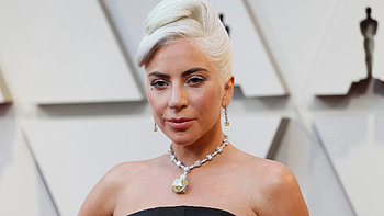 Lady Gaga, Future life goals, Marriage, Motherhood HD wallpaper