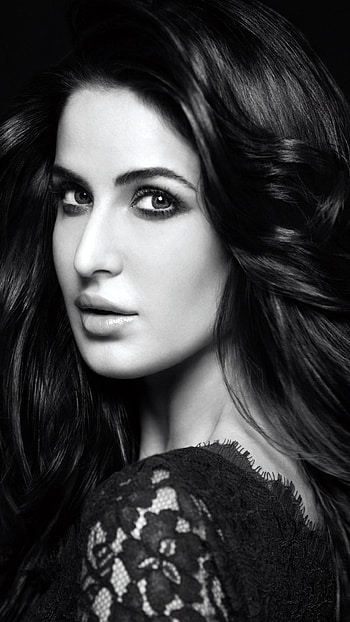 Katrina Kaif, Famous celebrity, Iconic persona HD phone wallpaper