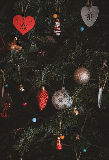 Holidays, New Year, Christmas, Spruce, Fir, Christmas Decorations, Christmas Tree Toys, Thorns, Prickles, Decoration HD phone wallpaper