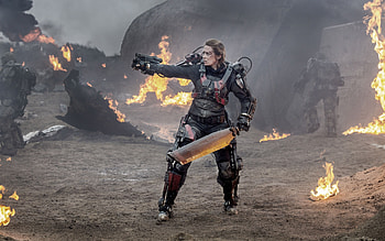 Edge of Tomorrow, Warrior Rita Vrataski, Futuristic battle, Action-packed HD wallpaper
