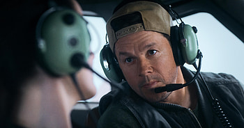 Flight Risk Featuring Mark Wahlberg, movie, Mark Wahlberg HD wallpaper