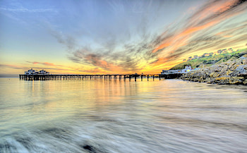 Beautiful Sky, colors, pier, peaceful, sunrise, beauty, waves, reflection, seascape, ocean, sunset, sea, beautiful, ocean waves, view, clouds, nature, sky, lovely, splendor HD wallpaper