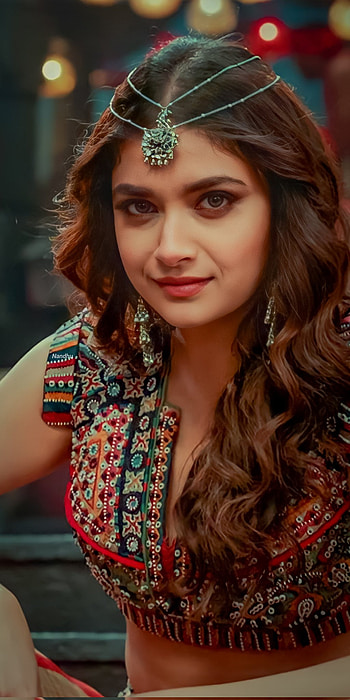 Keerthy suresh, mahesh, face, kalaavathi, svp HD phone wallpaper