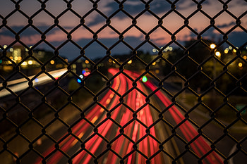Night, Glare, Miscellanea, Miscellaneous, Grid, Fence, Street HD wallpaper