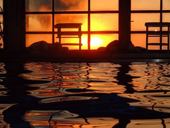 Pool at Dusk, pool, water, sun, dusk HD wallpaper
