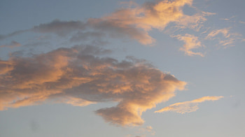Aesthetic clouds, Dreamy , Peaceful scenery, Ethereal feeling HD wallpaper