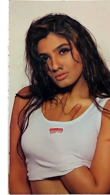 Raveena Tandon, bollywood actress, vintage, sexy gorgeous HD phone wallpaper