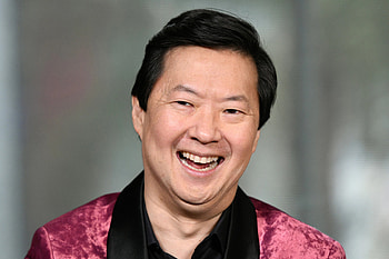 Ken Jeong, CBS Pilot, Crazy Rich Asians HD wallpaper