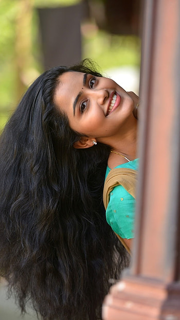 Anupama, Actress HD phone wallpaper