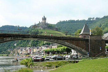 Castle with bridge - Cochem-Mosel, bridge, river, mosel, castle HD wallpaper