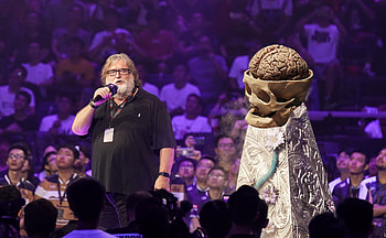 Gabe Newell (Gaming), Editing personalities, Future headsets, Ars Technica HD wallpaper