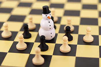 Chess, Snowman, Miscellanea, Miscellaneous, Shapes, Shape, Game, Chess Board, Chessboard, Pawns HD wallpaper