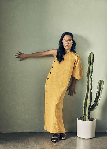 Ali Wong big butt , The Viraler HD phone wallpaper