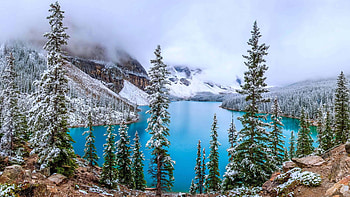 Lake Louise, Moraine Lake in Banff, Canadian wonder, U HD wallpaper