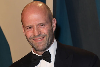 JASON STATHAM, black tie or tuxedo, smiling, bald head, white shirt HD wallpaper