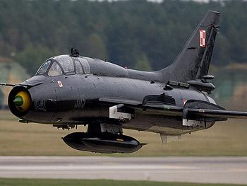 Sukhoi Su-22 'Fitter', polish air force, sukhoi, su 22, jet fighters HD wallpaper