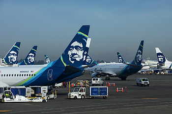Alaska Airlines, Redeem miles, Alaska Airlines Mileage Plan, Program HD wallpaper