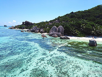 The most beautiful beach, La Digue Island, Seychelles, Mundo Sapo Viagens HD wallpaper