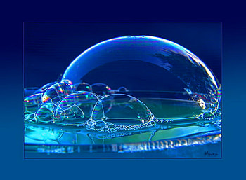 Blue bubble, blue, bubbles, light, reflections HD wallpaper