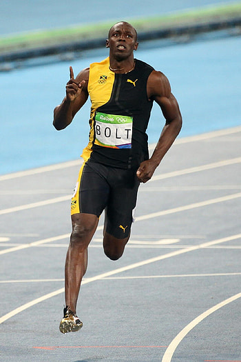 Usain Bolt, Acirc 152 135 ideas, Athlete, Track and field HD phone wallpaper