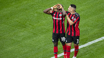 Bayer 04 Leverkusen, Decisive victory, Unfortunate opponents, Transfer market HD wallpaper