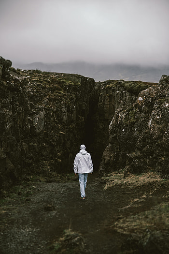 Rock, Miscellanea, Miscellaneous, Human, Person, Loneliness, Gorge HD phone wallpaper