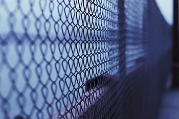 Miscellanea, Miscellaneous, Grid, Fence, Metal, Cells, Metallic, Fencing, Enclosure, Cell HD wallpaper