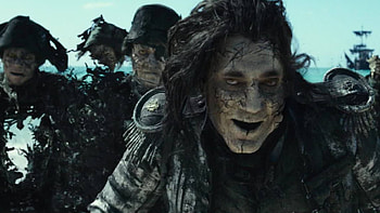 Pirates Dead Men Tell No Tales, Movie Pass, CNN video, Pirates of the Caribbean HD wallpaper