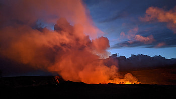 Hawaii Volcanoes National Park, RV rentals, Outdoor exploration, Nature's paradise HD wallpaper