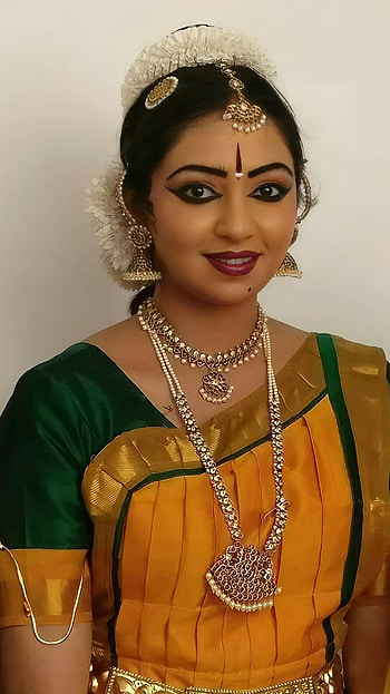 Lakshmi Menon, malayalam actress HD phone wallpaper