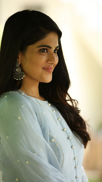 Megha akash, telugu actress HD phone wallpaper