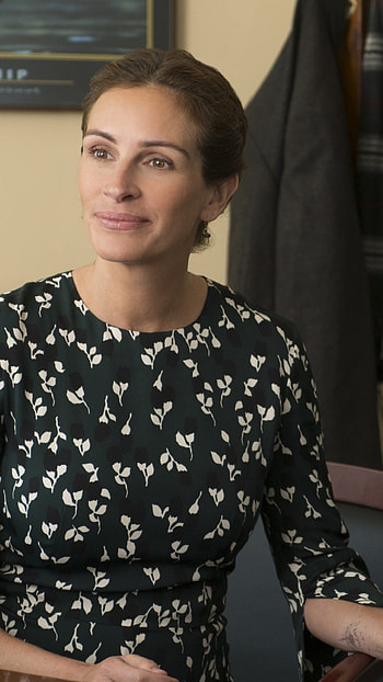 Julia Roberts, Money Monster , Hollywood beauty, Captivating performance HD phone wallpaper