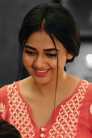 Tejiswini prakash, face, hair HD phone wallpaper