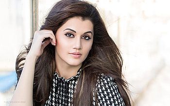 Taapsee Pannu 2016, taapsee, indian-celebrities, girls, desi-girls HD wallpaper