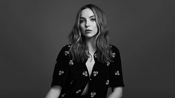 Jodie Comer, beautiful actress, monochrome HD wallpaper
