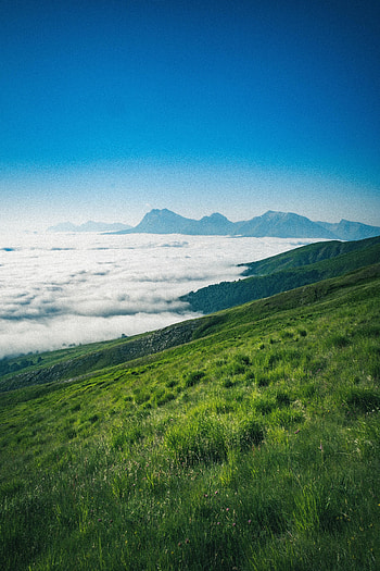 Nature, Grass, Mountains, Clouds, Vertex, Tops, Slope HD phone wallpaper