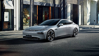 XPeng P7 sedan, Spanish price reveal, Latest car news, Cutting-edge technology HD wallpaper