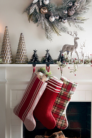 Stockings, Christmas Fireplace HD phone wallpaper