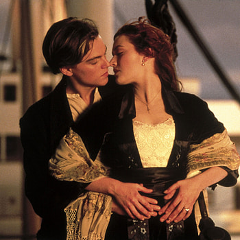 Kate Winslet and Leonardo DiCaprio in Titanic | POPSUGAR Celebrity HD phone wallpaper