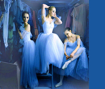 Before the curtain, blue, dancers, ballerinas, three, beauty HD wallpaper