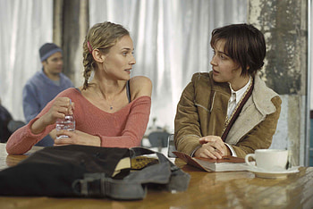 Wicker Park mystery, Unforgettable connection, Enigmatic past, Striking visuals HD wallpaper