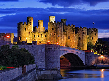 Castle at night, night, river, beautiful, summer, reflection, lights, bridge, building, clouds, sky, castle, water, evening HD wallpaper