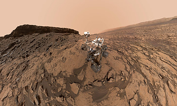 Mars Curiosity Rover, Astronaut safety, NASA's mission, Martian habitat HD wallpaper